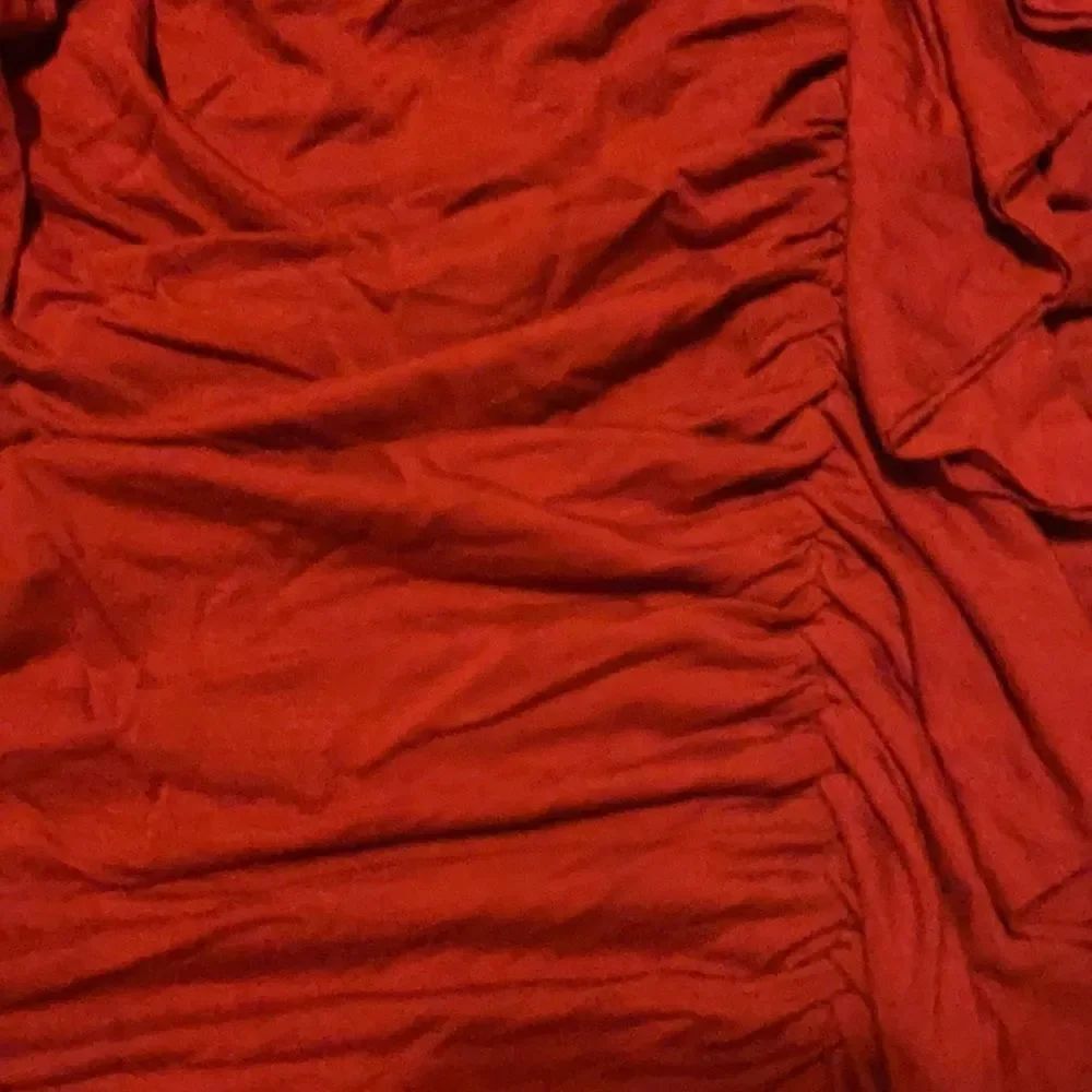 Misope Burgundy One Shoulder Ruched Dress sz. S - Picture 4 of 4
